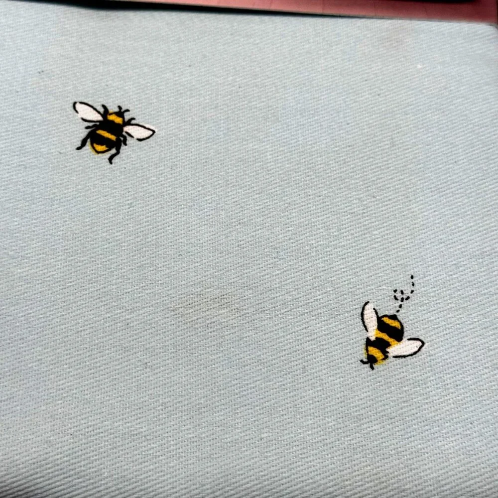 Kate Spade Bumble Bee Fabric Shower Curtain Blue Cotton Blend 72"x72" Summer NEW - Picture 4 of 7
